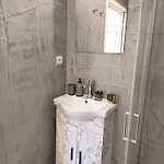 Appartement Cozy With Private Jacuzzi - Fiber Internet - Private Parking *
