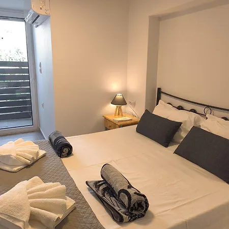 Cozy With Private Jacuzzi - Fiber Internet - Private Parking Apartment Chania (Crete)