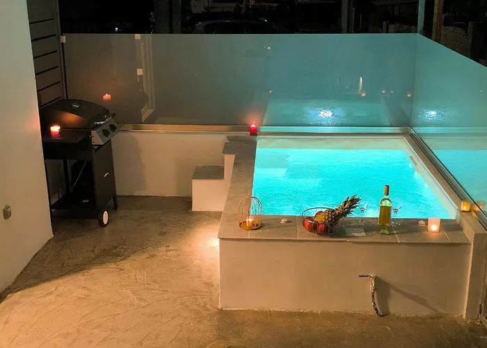 Διαμέρισμα Cozy With Private Jacuzzi - Fiber Internet - Private Parking Χανιά